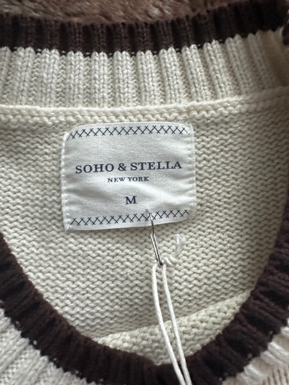 SOHO & STELLA horseshoe Cream Sweater with Brown Trim preppy - Picture 2 of 5